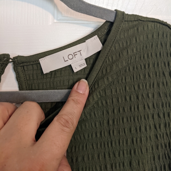 Loft shirt, green, size large - Picture 2 of 2